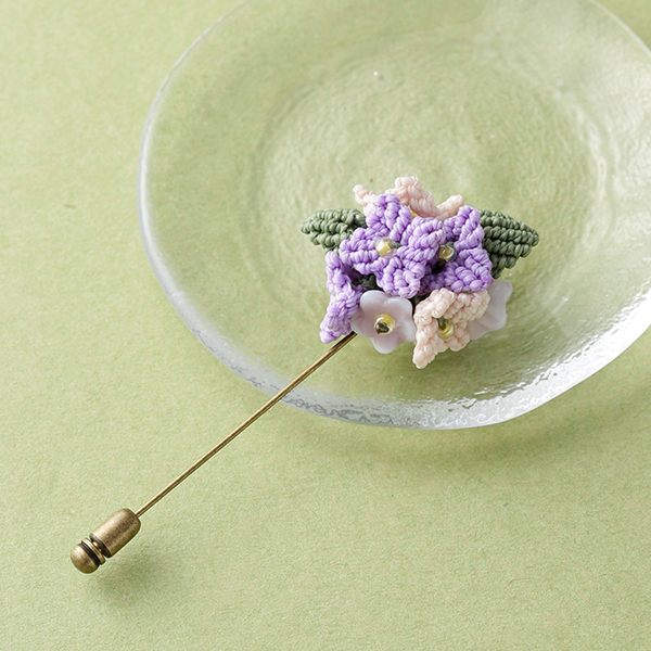 小花のブーケピンブローチ