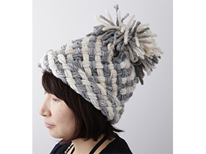 ゆび織りで織る冬用帽子（スノー）