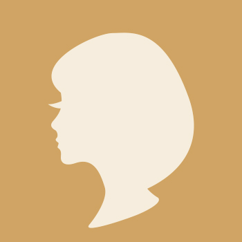 荻サエコ